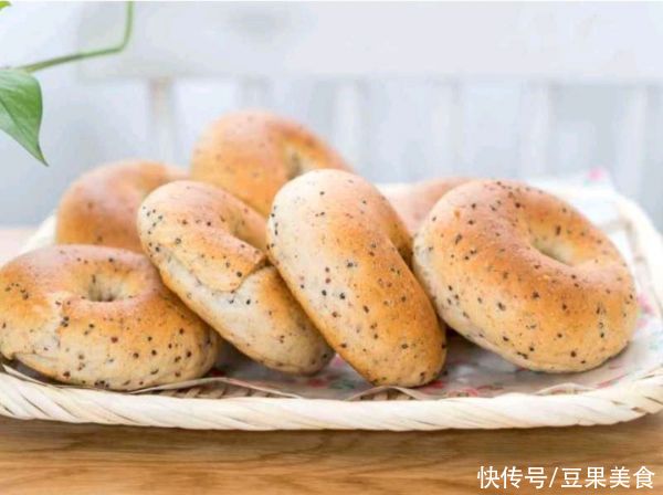 藜麦|藜麦贝果健康营养、不油不腻，一家人晚饭吃真舒服