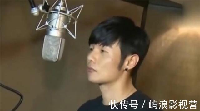 片酬|记者问李荣浩当好声音导师给多少片酬他想都没想就说了出来