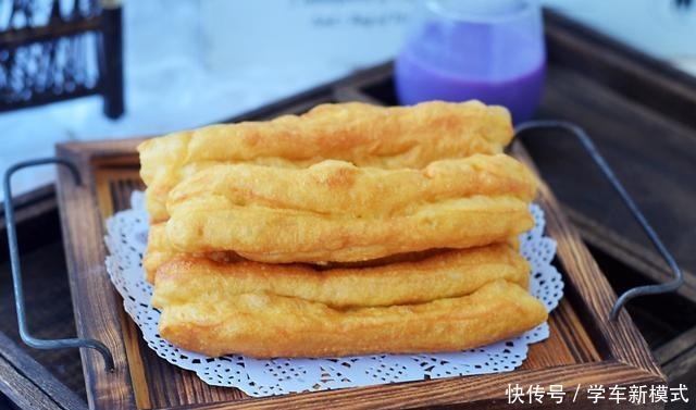 3分钟学会炸油条无明矾无地沟油,自制简单也卫生