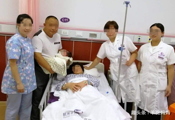 高龄产妇|60岁奶奶不顾劝阻,瞒着女儿生二胎,可孩子出生后,女儿却沉默了
