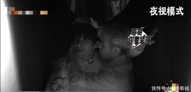 节目组 《密逃3》越来越高能,这期把邓伦和杨幂吓得蹲在地上不敢动