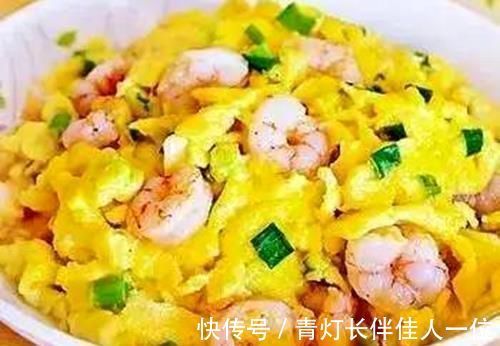 黄瓜|看似简单的家常菜,味道却相当美妙!越吃越香,瞬间饭菜都吃光!