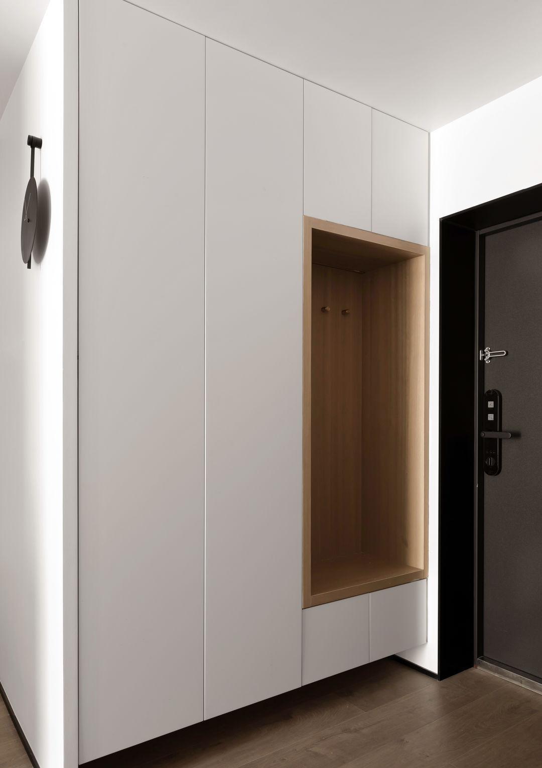 玄关|她家虽然不大,但称得上装修典范,不仅拥有大量收纳,还极简好看