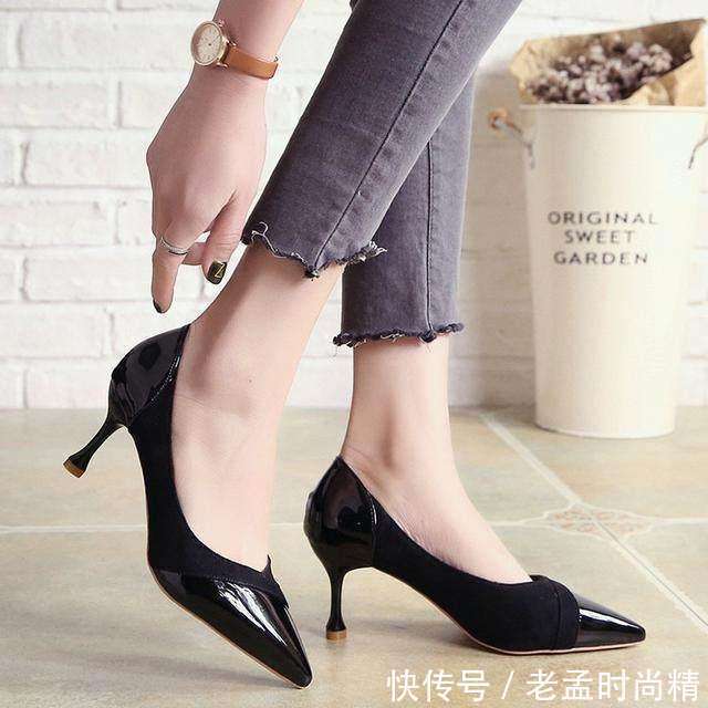 尽显女人味, 高跟鞋的魅力无法抵挡