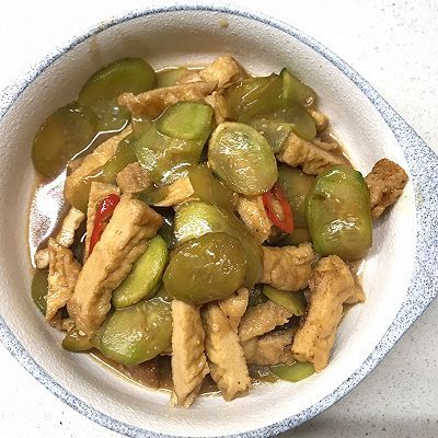 黄瓜|小黄瓜炒豆腐