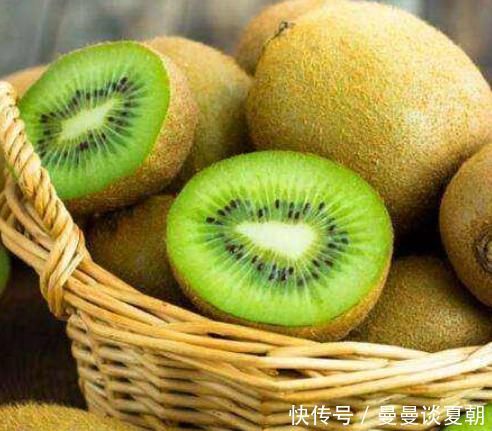 皱纹“最怕”这4种食物，聪明女人最爱吃，美白淡斑，抑制黑色素