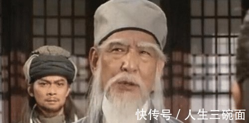 天龙八部$张三丰扫地僧谁厉害同样被打一掌,一个卧床三月,一个微微一笑