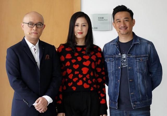 丈夫 在《非诚勿扰》做情感专家,私下竟和丈夫离婚,网友黄澜太可笑