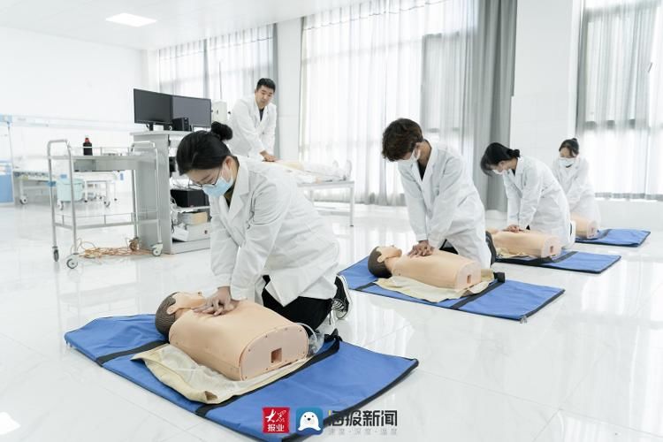 护理专业|日照市首家综合性康养护理实训中心在这家高校投入使用