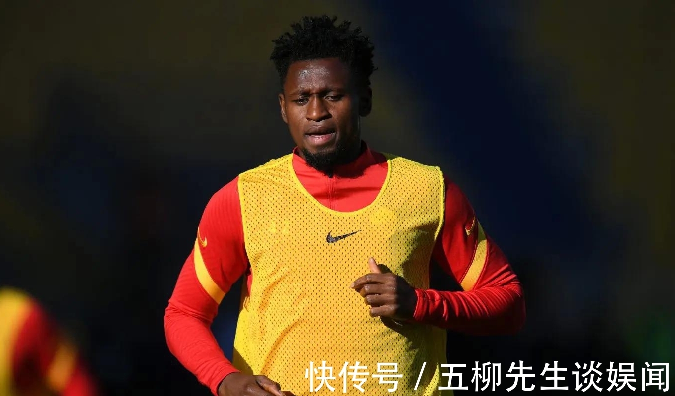 費(fèi)萊尼|穆里尼奧又有了費(fèi)萊尼,以前只顧著防守了,現(xiàn)在發(fā)現(xiàn)進(jìn)攻中更香