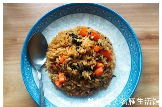 补钙|炒饭别只会加鸡蛋，加它炒，更香光盘更快，还补钙，促进生长发育