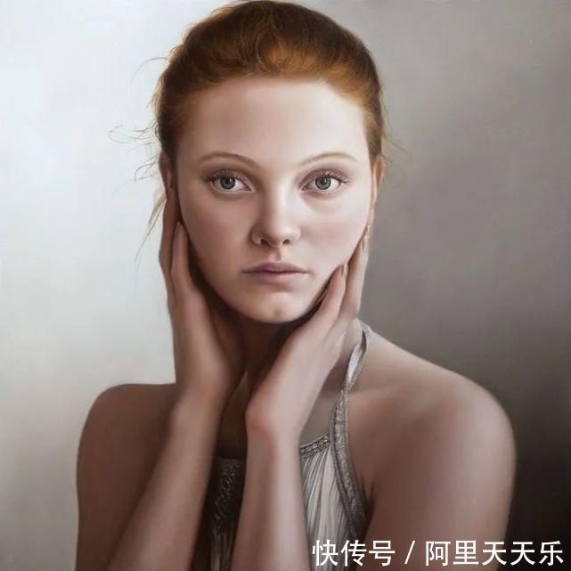 刘易斯&她笔下的时尚女性肖像,唯美动人!绝对是写实爱好者学习的榜样