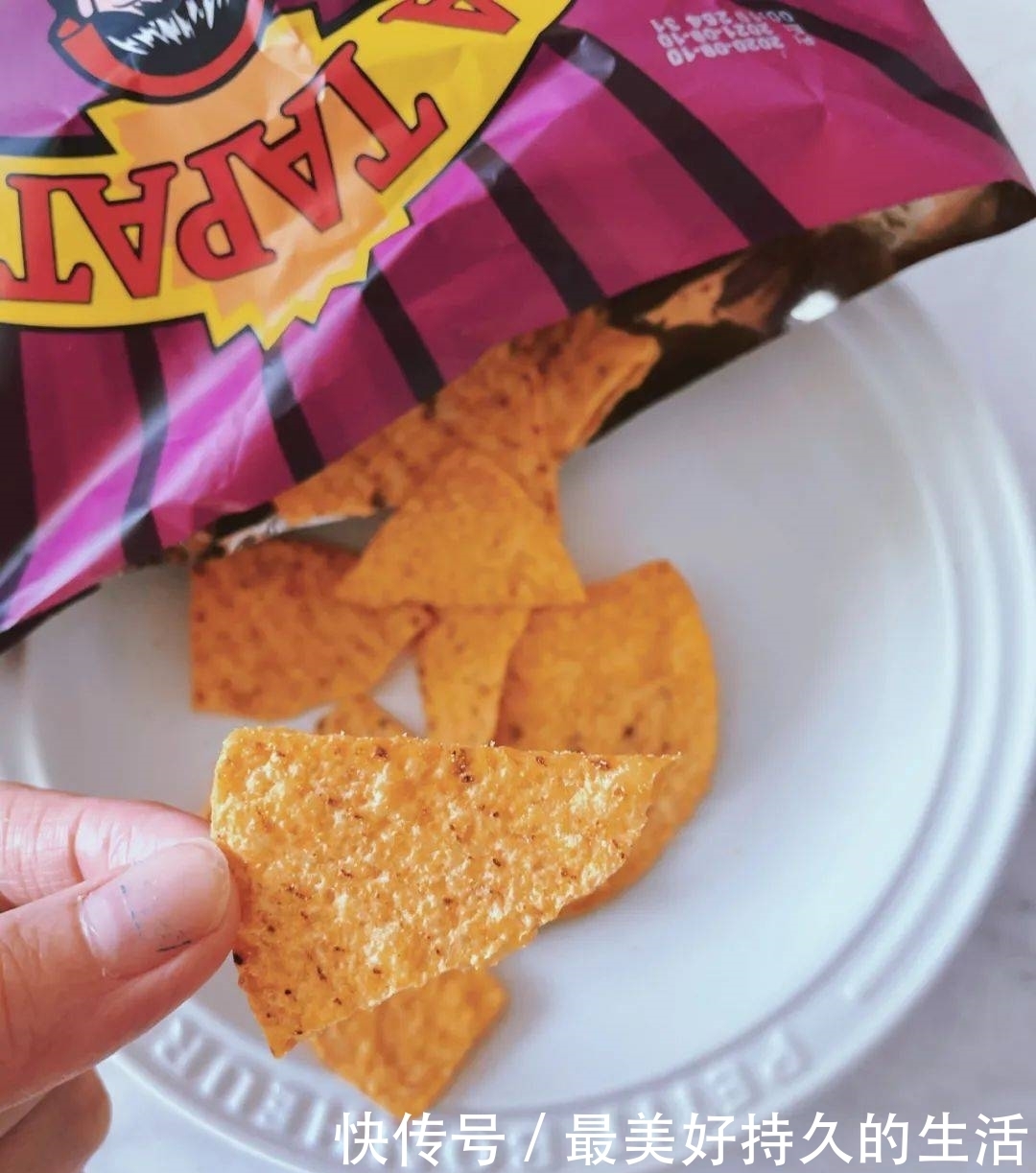 怕胖的女孩们看这里!低卡零食测评合集来啦!