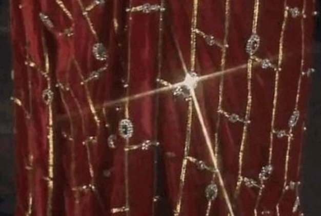 难怪观音院的老和尚要偷唐僧的锦襕袈裟,你看这袈裟的作用是什么