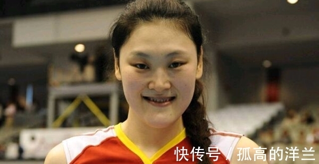 国家队|女排主攻被誉为郎平第二,一记扣杀打晕日本主力,退役任三个要职