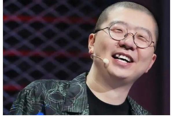 颜怡|王勉江郎才尽选择退赛,其他脱口秀演员还不如他呢