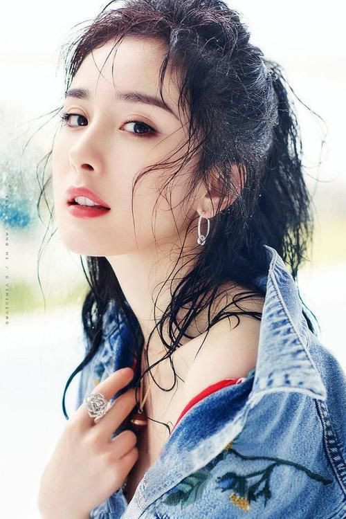 如何让自己显得很年轻？坚持这三个护肤方法，皮肤会越来越健康