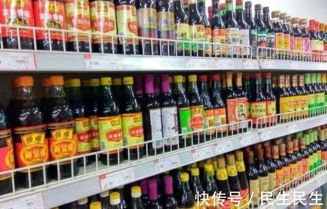 买酱油，不管啥牌子，只要是瓶身上标有这2个字母，都是勾兑酱油