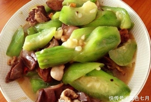 冬季要常食此菜,排出毒素,给身体来个大扫除,调养子宫抗衰老