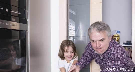 来说|低声教育是孩子最好的礼物,对父母来说3分就足够了