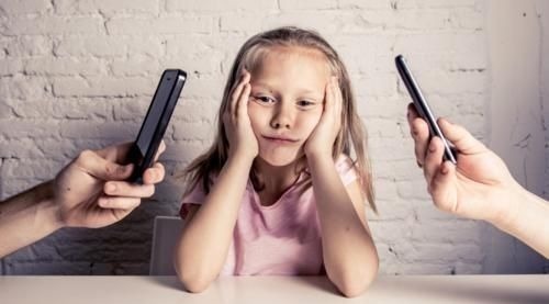 李晓|家庭只有一个女儿,10年后或将面临3大难题,现实又无奈