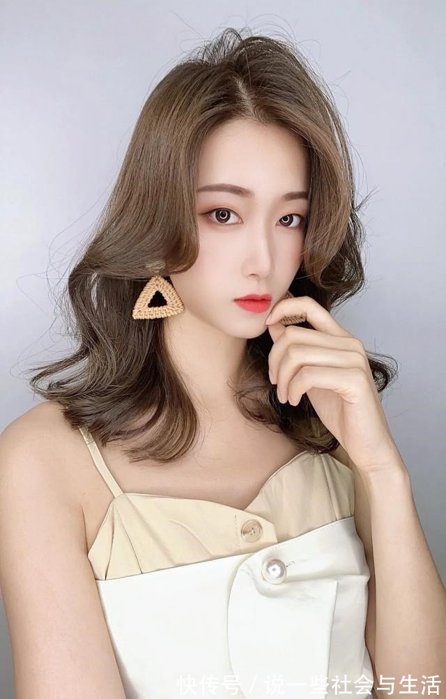 火红色 15款很火的发型,效果真的不一样,你看有多美!