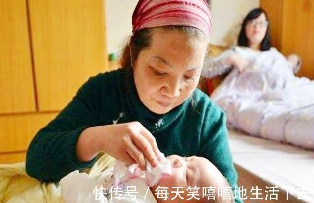 坐月子|“让亲妈伺候月子,我后悔一辈子”,95后宝妈的哭诉让人深思