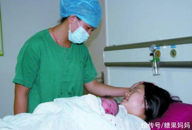 顺产|妈妈拼命顺产时，胎儿在努力“帮忙”，知道过程就不害怕生娃了