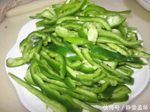 猪身上就这个部位最贵夏天应该多吃点,比牛羊肉更滋补