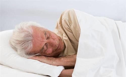 旺盛|有这5个特征的男人，暗示荷尔蒙旺盛，值得恭喜