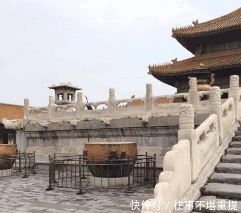 为啥故宫里没有厕所和烟囱,难道他们不食人间烟火看完你就懂了!