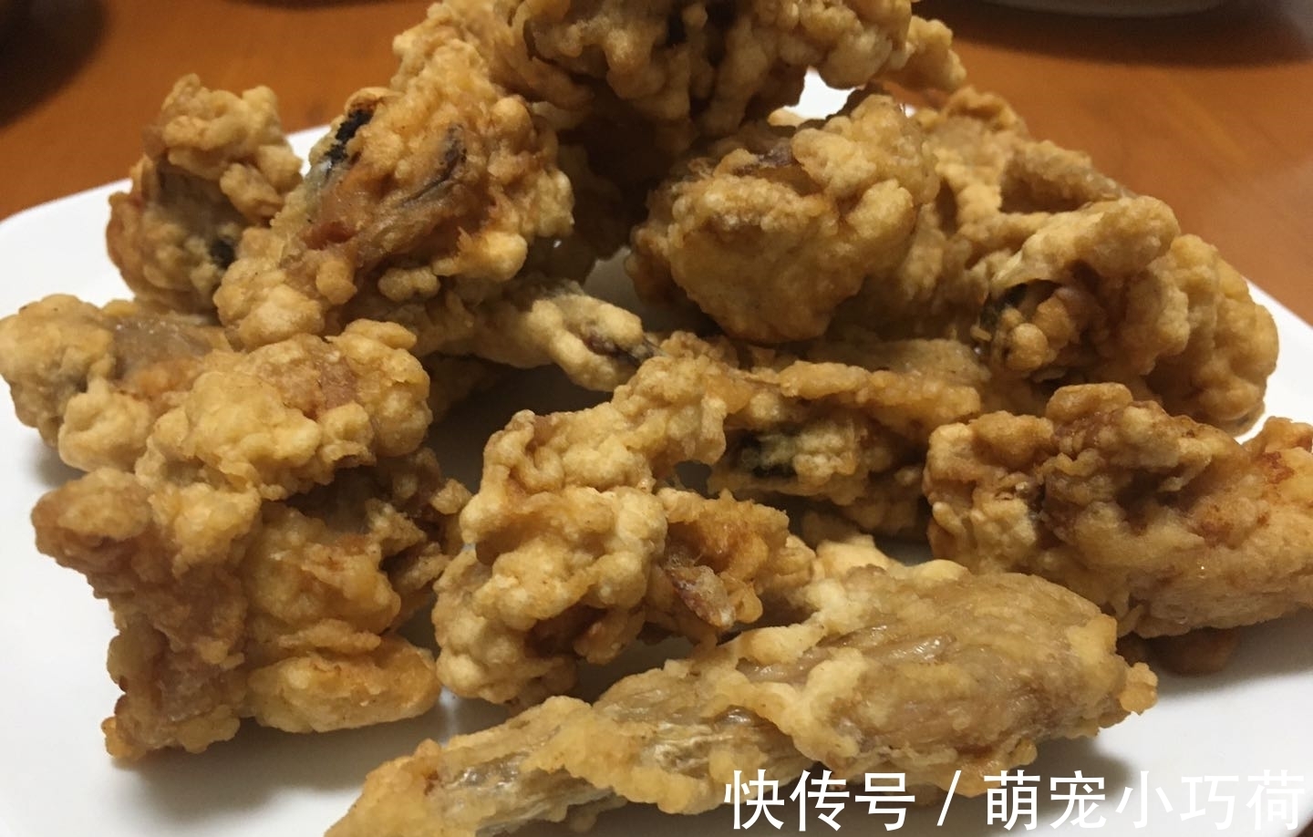 手撕鱿鱼丝|广东一家人吃饭，4菜1汤，只要100多，网友：那汤都100多了吧？