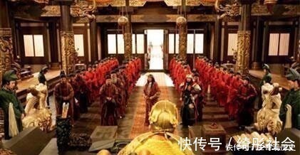 古泉!书生殿试时说出一上联,皇帝赏千金求下联,一千多年来竟没人对出