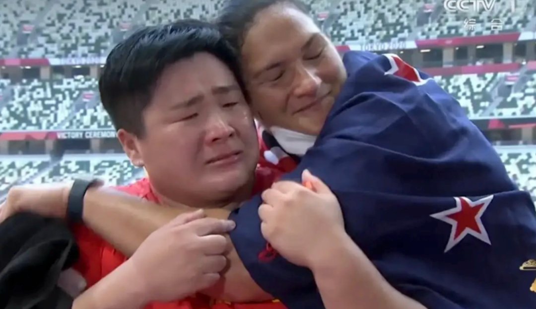 亚当斯|这一刻,无关输赢,却令人热血沸腾