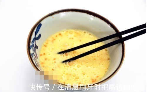 鲜嫩|早餐鸡蛋的新吃法，鲜嫩好吃，十分钟上桌，给孩子做正好