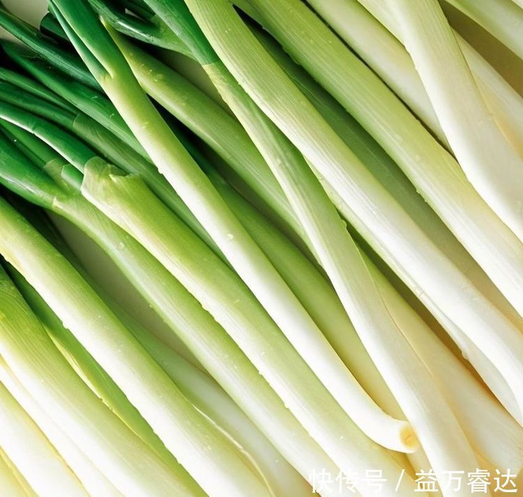 排毒养颜|每天晚上多吃3种食物，营养丰富、延缓衰老，早吃早受益！