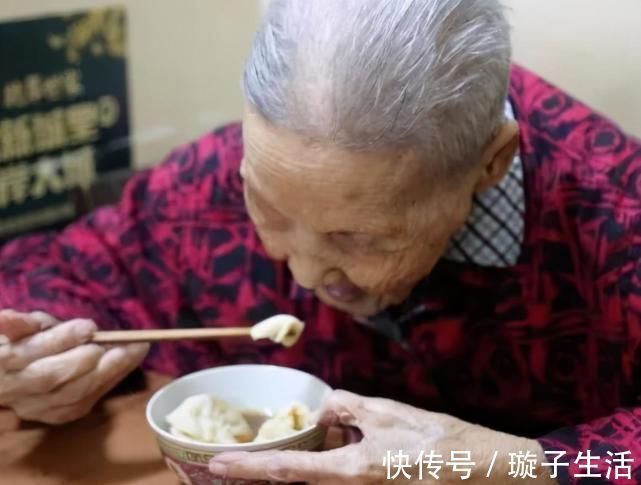 清理血管|107岁老人,年轻像67岁,长寿秘诀不是多运动,而是这3件事