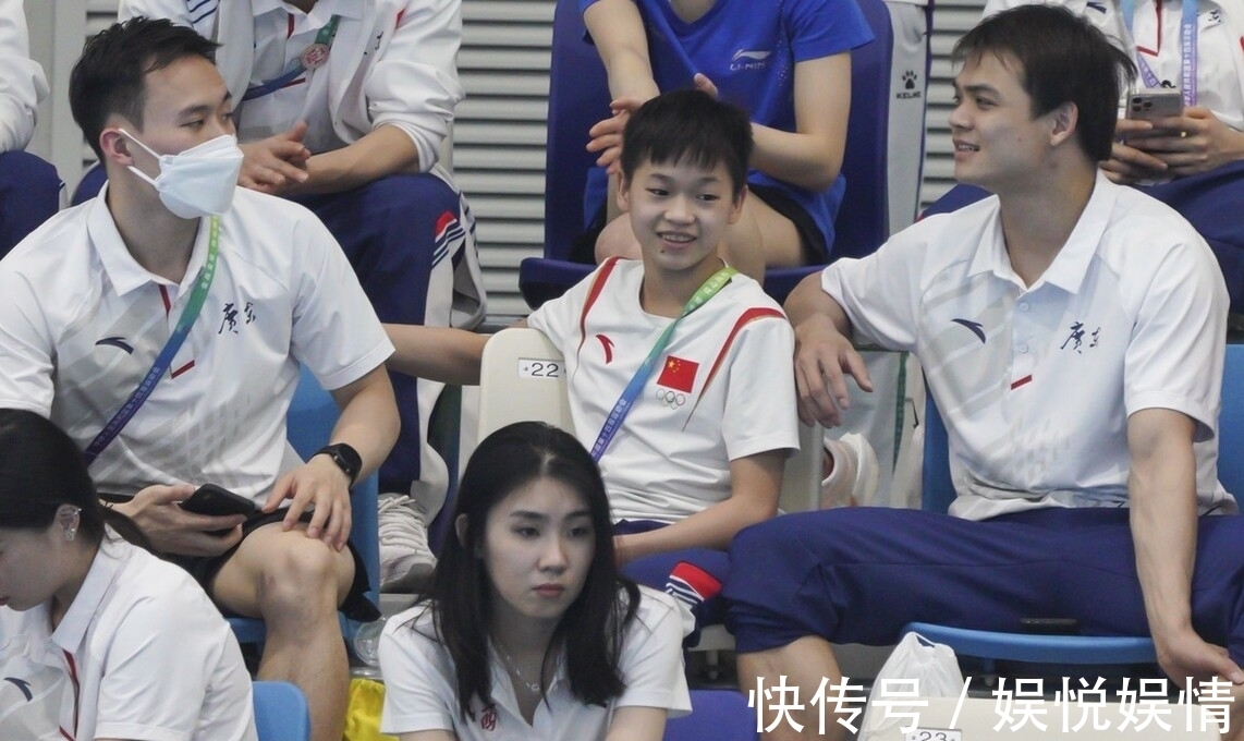 奥运会|全红婵太难了!全村都在帮忙保密,教练做法没错,师兄已拿到重奖