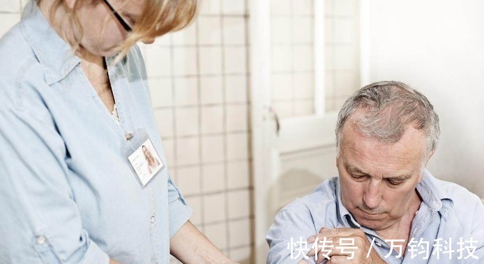 视力|糖尿病人要注意:身体出现3种“走向”,病情在渐渐好转