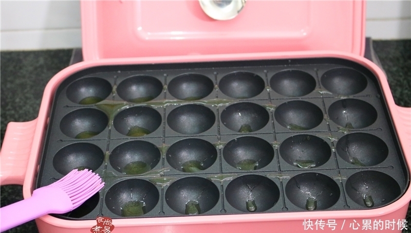 自从土豆用此方法烹调,家人隔三差五就喊馋,一口一个吃得欢