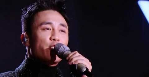 整容|38岁李云迪暴瘦15斤,下巴溜尖脸小两圈堪比整容,竟然撞脸何炅