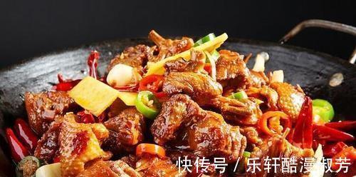 干锅排骨|干锅类的菜有哪些具体做法比如干锅排骨，干锅鸡这些的