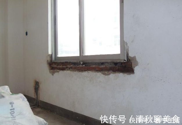 工人|原来窗户下雨经常渗水,是工人少了这个步骤,赶紧回家检查!
