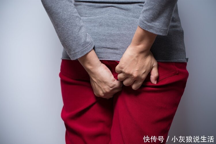 上厕所|有人一喝水就排尿,为什么有些人喝水多也很少去厕所?早看早受益