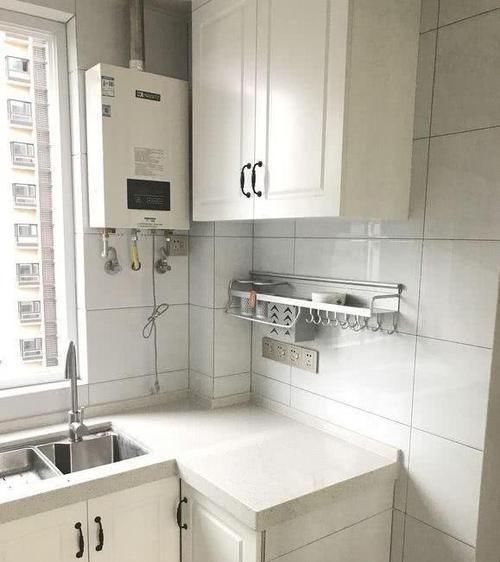 吊顶|新房装修没做吊顶,改做了很多柜子却被亲戚点赞,忍不住先晒晒