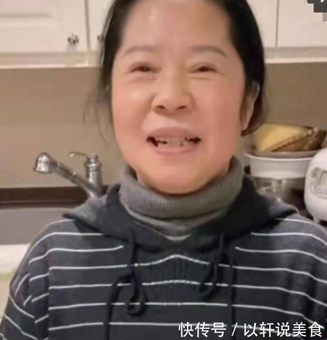 网传杨迪妈妈日薪高达30万,堪比圈内三线艺人,3天赚回一套房