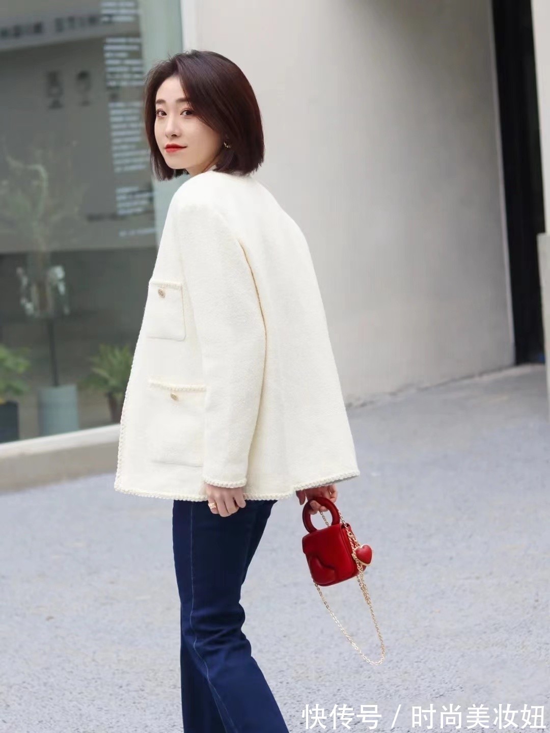 时尚风|40岁女人“开春”怎么穿,一眼就心动的气质穿搭,高级洋气