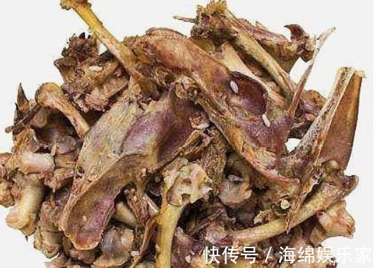 养三角梅,“一种垃圾”扔盆里,肥效顶半年,一年开“好几茬”