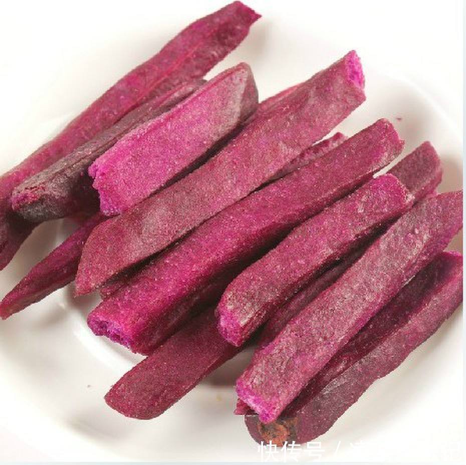 零食|减肥期间嘴馋怎么办,营养师推荐四款好吃不胖零食,还可加速减肥