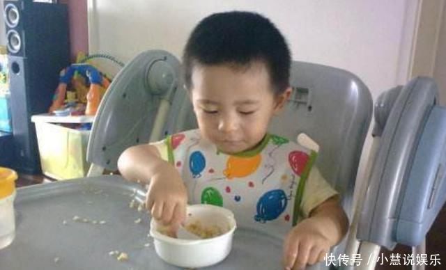 添加剂|4岁男孩在幼儿园总喊“饿”，老师察觉问题，跟回家一看呆住了